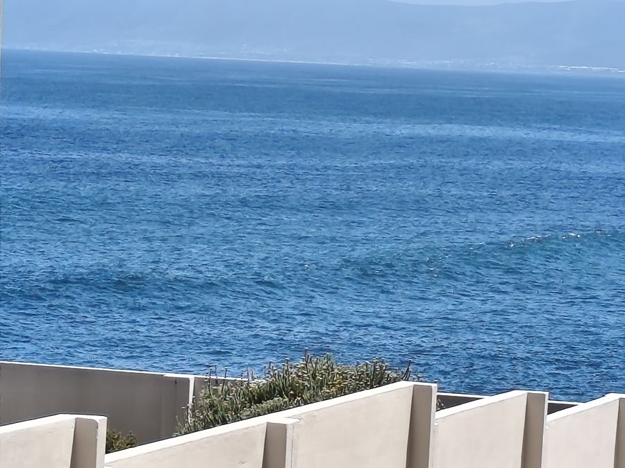 0 Bedroom Property for Sale in Perlemoenbaai Western Cape